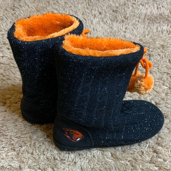 Oregon State boots/slippers. Women’s 5/6 - Picture 2 of 6
